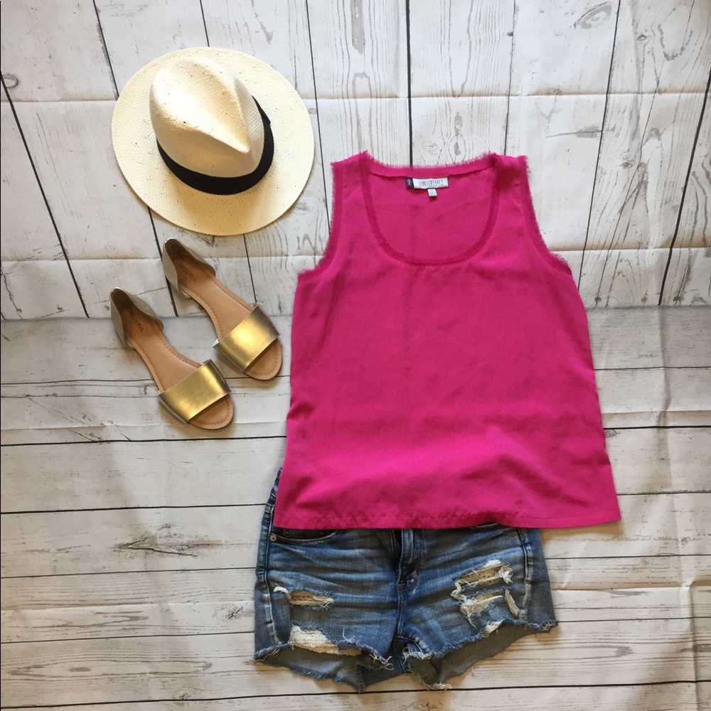 Pink tank